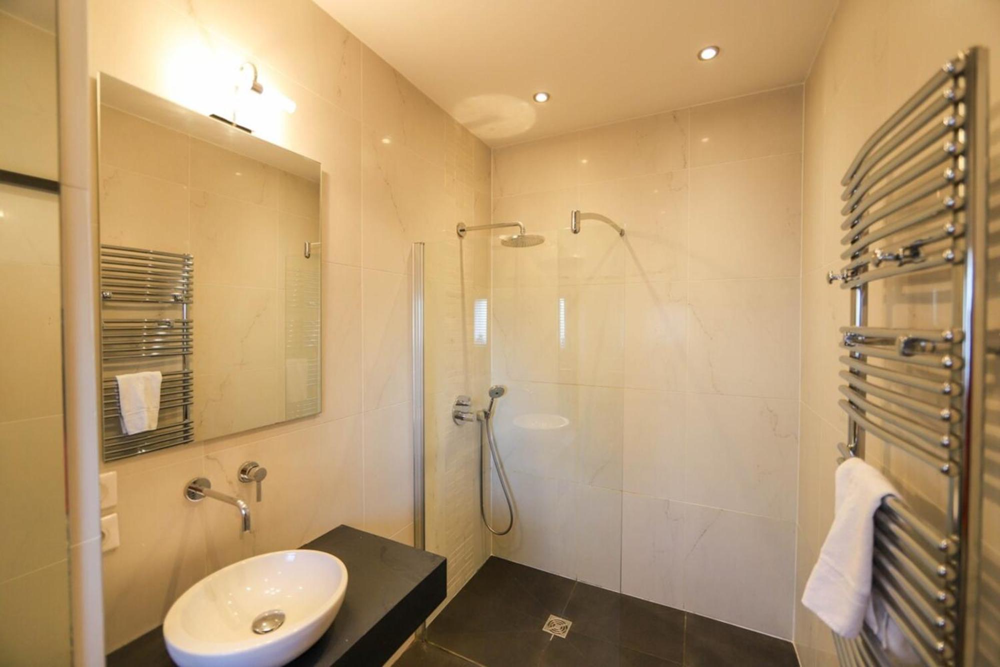 Annecy Apt W Car Park Near Downtown And Lake Екстериор снимка